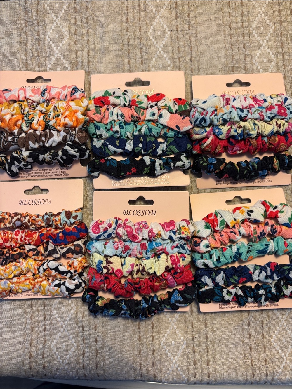 Blossom Floral Multicolor Women’s Scrunchie Set